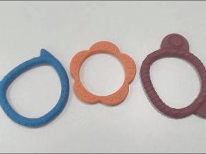 Ivorybaby Mainan Teether Gelang Gigitan Bayi Silikon BPA FREE