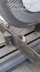 DEWALT ใบเลื่อยวงเดือนตัดเหล็ก 14 นิ้ว (355 มม.) ฟันคาร์ไบด์ 66ฟัน รุ่น DT1926