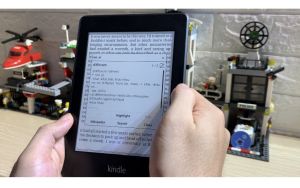 Máy đọc sách Kindle Paperwhite Gen 3 (7th) có đèn nền màn hình 6 300PPI RAM 512mb bộ nhớ 4GB Độ Phân Giải 300Ppi Màn Hình E-Ink 6 Inch Thời Gian Sử Dụng Dài Với Pin 1320Mah - Lazada