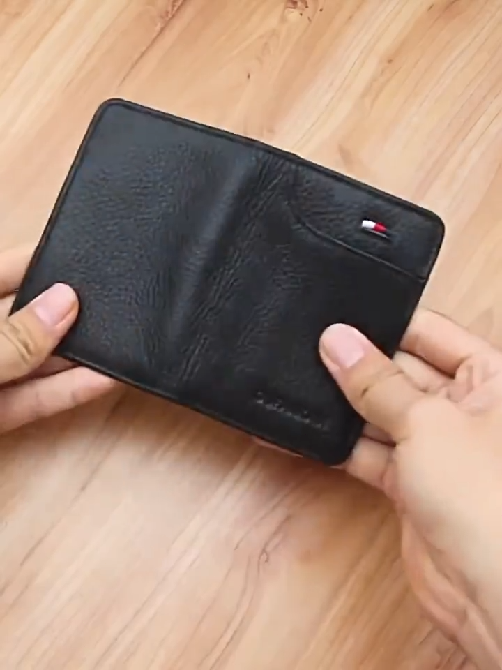 Mens Slim Card Holder - Ultra-Thin RFID Wallet Multi-Functional for Credit Cards & Drivers License