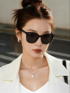Ray-Ban | Fashionable Comfort Light Weight Prescription Sunglasses