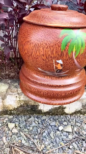 [TẶNG KÈM ẤM] Bình Ủ Ấm Trà Gỗ Dừa Giữ Nhiệt Cao Cấp Vẽ Quê Hương Trang Trí Decor Quà Tặng Sang Trọng 1000ml - KIM TỨ