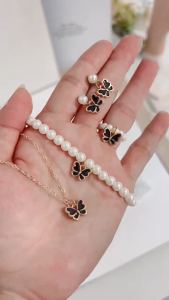 4pcs Butterfly Pearl Jewelry Set Retro Elegant Ring Bracelet Earrings Necklace Set Korean Fashion Jewelry Accessories