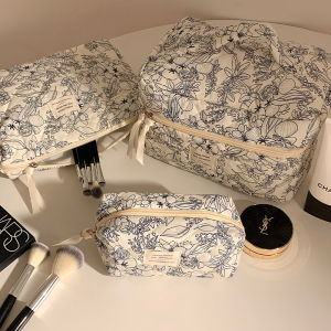 XINDONGXINGQIU | Chinese Style Portable Large Capacity Cute Flower Cosmetic Bag