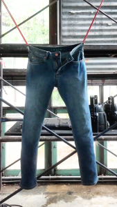 กางเกงยีนส์ผู้ชาย ทรงกระบอกเล็ก Jack Russel Klassik J-901 Slim Fit Midnight Blue