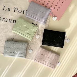 Chic Heart-Patterned PU Leather Wallets for Women - Casual Style New