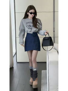 American Casual round Neck Sweatshirt Womens Fashionable Loose Short Top Spring 2025 New Style Versatile Letter Print