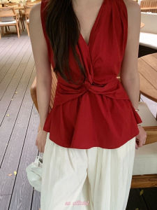 Design Sensation Twist V-neck Vest Womens Summer 2025 New Holiday Style Slim Fit Elegant Sleeveless Top Fashionable Commute Style Loose Fit Pure Color