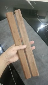 Cán búa gỗ tự nhiên – chắc chắn bền bỉ dài 35 cm (200g) 2 đầu 4x3 cm