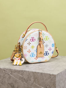 Elegant round Handbag Womens Crossbody Bag Luxury Feel Small Leather Bag Sweet Cool Style Daily Use Soft Handle Zipper Closure