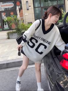 White V-Neck Knitted Sweater Women Early Autumn Lazy High-End Feeling Loose Sports Style Letter Embroidery Overhead Top