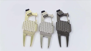 ซ่อมกรีน 6in1 ส้อมสำหรับกรีนกอล์ฟ Divot Tool จัดเก็บง่าย หลายฟังก์ชัน สามารถแขวนได้ ผลิตภัณฑ์โลหะ