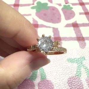 Huitan Luxury 2Pcs Rings Set for Women Brilliant 8 Claws Cubic Zirconia Finger Accessories Chic Gold Color Wedding Jewelry Set