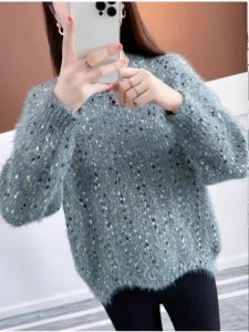 เสื้อสเวตเตอร์คอตั้งทรงหลวมสำหรับผู้หญิง ฤดูใบไม้ร่วง/ฤดูหนาว 2024 ใหม่ หนา ลำลอง ขนแกะเทียม ชั้นใน ถัก ด้านใน