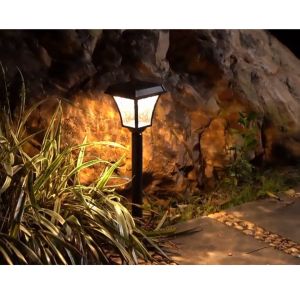 PLH Outdoor Solar Energy Waterproof Garden Spike Light