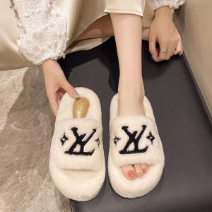Fashionable Thick Bottom Slippers Womens Outdoor Wear Spring New Korean Style Small Fragrance Wind High-End Sense Roman Style Velvet Sandals
