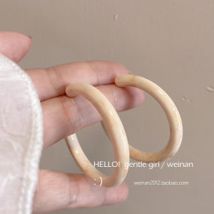 Retro Fine C-Circle Tea Color Versatile Hong Kong Style Fashionable Womens Earrings Elegant Drop Earrings Geometric Pattern