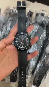 นาฬิกากีฬาแฟชั่นผู้ชาย TAIDU พร้อมสายรัดซิลิโคนและคุณสมบัติการมองเห็นได้ในเวลากลางคืน