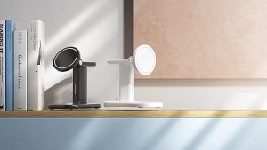 3 in 1 magnetic wireless charger foldable desktop charger holder suitable for mobile phones watches and headphones