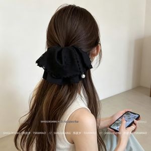 Korean White Embroidered Lace Hair Clip