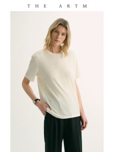 เสื้อยืดคอกลมแขนสั้นผ้ากำมะหยี่หลวมสบายสำหรับผู้หญิง the ARTM ฤดูใบไม้ผลิ 2024 เสื้อผ้าทำงานสไตล์เรียบง่าย