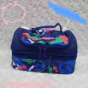Tas Makan Smiggle Double Decker Bola / Lunch Bag Double Decker Soocer Ball/ Lunch Bag Smiggle Anak Laki-Laki / Tas Bekal Anak Boy