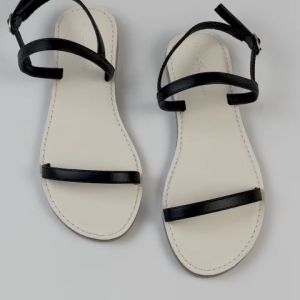 Giày sandal đế bệt HISHOO mũi tròn phối dây mảnh 1 cm có bigsize S005