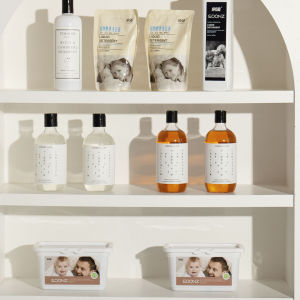 Nordic Modern Decorative Laundry Room Sample Room Display Soft Decoration Sample Washing Liquid Detergent Props Home Decor