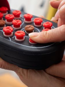 Anti-Slip Massage Slippers Acupoint Pressure Board Foot Bottom Therapy Shoes Indoor Home Use Men Women Summer Massage Sandals