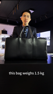 Cowhide travel bag Large capacity portable business travel bag braided pattern fashion fitness bag