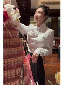 Spring Autumn European Style Chic Womens Base Shirt Inner Wear Floral 3D Design Sun Protection White Top Casual Commute