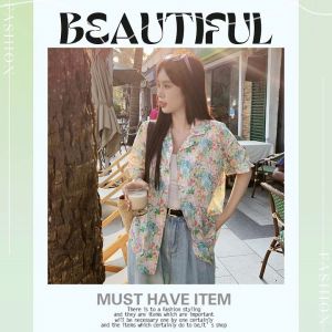 LH.Bigsize เข้าใหม่แล้วจ้า เสื้อเชิ้ตแฟชั่นสำหรับผู้หญิง ดีเทลงานลายดอกไม้น่ารักมาก เหมาะกับสาวๆสุด วัสดุคุณภาพดีเกิ้น เนื้อผ้านุ่ม ใส่สบายสุดๆ ใครสนใจกดสั่งได้เลย