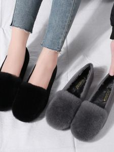 รองเท้าส้นแบนแบบสวมสำหรับผู้หญิง ทรงหัวมน สไตล์ลำลอง หนังวัวเนื้อในบุขนแกะ รองเท้าลำลองสำหรับกลางแจ้งในฤดูหนาว รองเท้าผู้หญิงไซส์ใหญ่