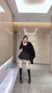 ชุดเดรสสั้นสีดำ เดรสไปเที่ยวกลางคืน กระโปรงบอลลูนพองๆ สม็อคชาย เสื้อแขนยาวด้านหลังผ้าซีทรู โชว์หลัง ชุดใส่ไปเที่ยวผับ #9171