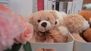 กล่องเก็บของ กล่องเก็บของพร้อมฝาปิด กล่องพลาสติกสีขาว จัดเก็บเอนกประสงค์ กันฝุ่น มีที่จับ หลายขนาด แข็งแรง ประหยัดพื้นที่ พรีเมี่ยม