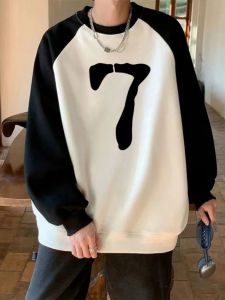 เสื้อฮู้ดคอกลมหนาแบบสวมหัวแขนยาวผ้าขนแกะสไตล์อเมริกันสำหรับผู้ชายในฤดูใบไม้ร่วงและฤดูหนาว