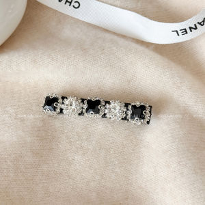 Shiny Diamond Satin Hair Clips Womens Butterfly Knot Hair Accessories Side Bangs Fixing Clamps Fashionable Hair Decorations