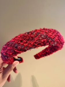 เข็มขัดผ้าขนสีแดงเข้มสไตล์เกาหลี ทรงสูง ลายซับปะการัง ลายสีแดง สไตล์เกาหลี เครื่องประดับผม คลิปผม