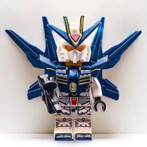 ของเล่นสร้างสรรค์แบบโมเดลต่อชิ้นเล็กสำหรับเด็กชายวัย 4 ปี ของเล่นปีนกำแพงเมืองโบราณ เกมการสร้างตัวละครการ์ตูน