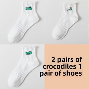 Tube Socks Men and Women Purified Cotton Sweat-Absorbent and Deodorant Cartoon Embroider Sports Low Ankle Trendy Teenagers Stylish Couple Socks