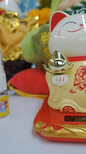 สเปรย์ผ้าหอม 9 บาท ยี่ห้อเกรซ GRACE หอมนานติดทน ทดลองได้(ขนาด5ml.)โคตรถูกกกก