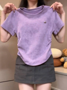 Sweet Cool Lady สีม่วง Tie-Dye เสื้อยืดแขนสั้นผู้หญิงฤดูร้อนสไตล์ SLIM FIT เอวสูงวัสดุผ้าฝ้าย Crewneck Design