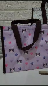 TAS MAKAN / TAS BEKAL / LUNCH BAG /KOTAK MAKAN TENTENG BAHAN ANTI AIR MELODY KUROMI