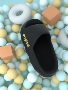 KUMADA Sandal Pria Sandal Dalam Ruangan Perabotan Rumah Rasa Tinggi Non-Slip PVC Beberapa Rumah Keren Sandal Wanita kasual Sandal
