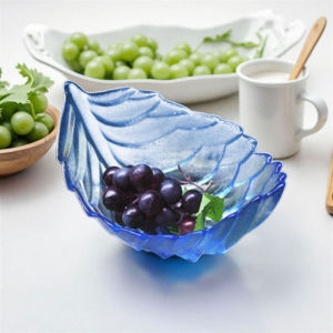 Elegant Glass Bowl Leaf Shaped Fruit Plate Luxury Light Style Small Fruit Tray European Style Pure Color Everyday Dining
