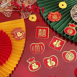 MÓC DÁN TƯỜNG TẾT HÌNH CHỮ NGẪU NHIÊN QT022