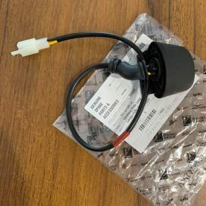 Đèn soi biển số xe Piaggio Zip