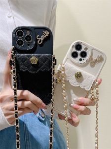 เคสโทรศัพท์มือถือแบบซิลิโคนป้องกันสำหรับ iPhone 14 pro Max ลายสก็อตพร้อมสายคล้องกระเป๋า ดีไซน์เรียบง่าย ดีไซน์หรูหรา สำหรับผู้หญิง