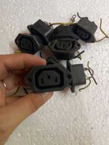 10 đầu cắm ổ nguồn chụp