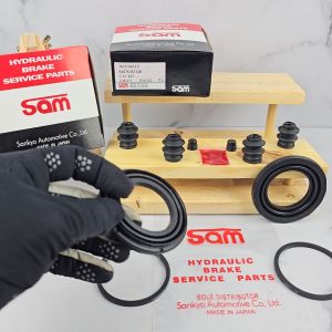 SIL SEAL KALIPER KIT REM CAKRAM DEPAN AGYA MANUAL 1SET SAM